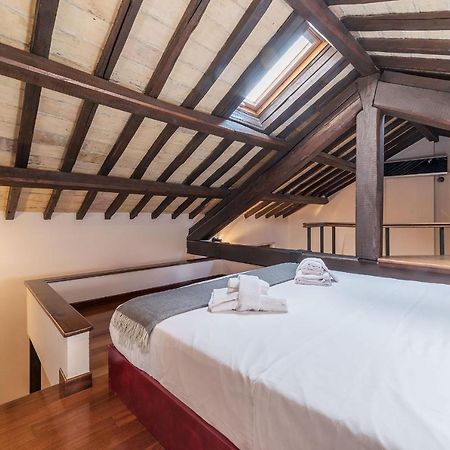 Amazing Studio In Campo De Fiori - FromhometoRoma Exterior foto