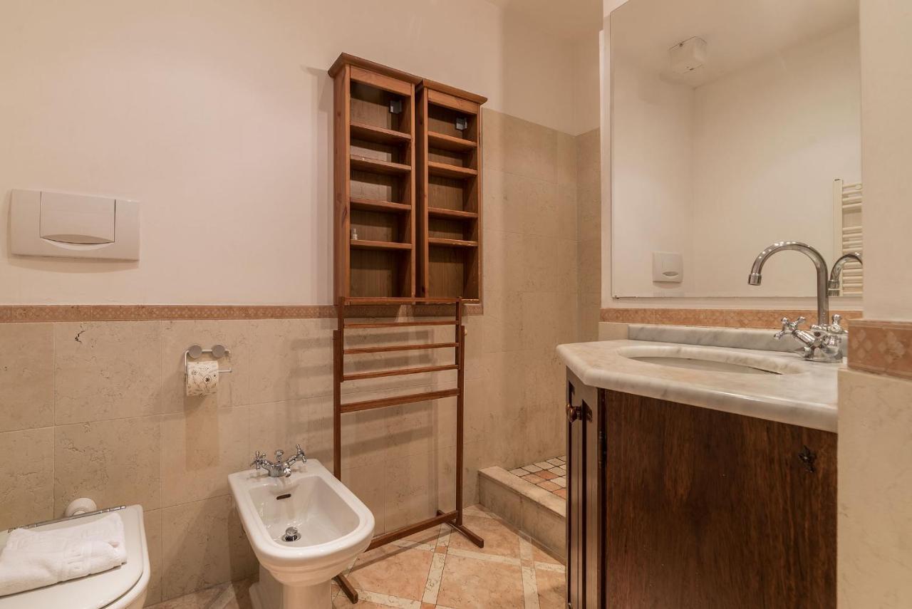Amazing Studio In Campo De Fiori - FromhometoRoma Exterior foto